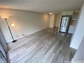 46-283-283 Kahuhipa St in Kaneohe, HI - Foto de edificio - Building Photo