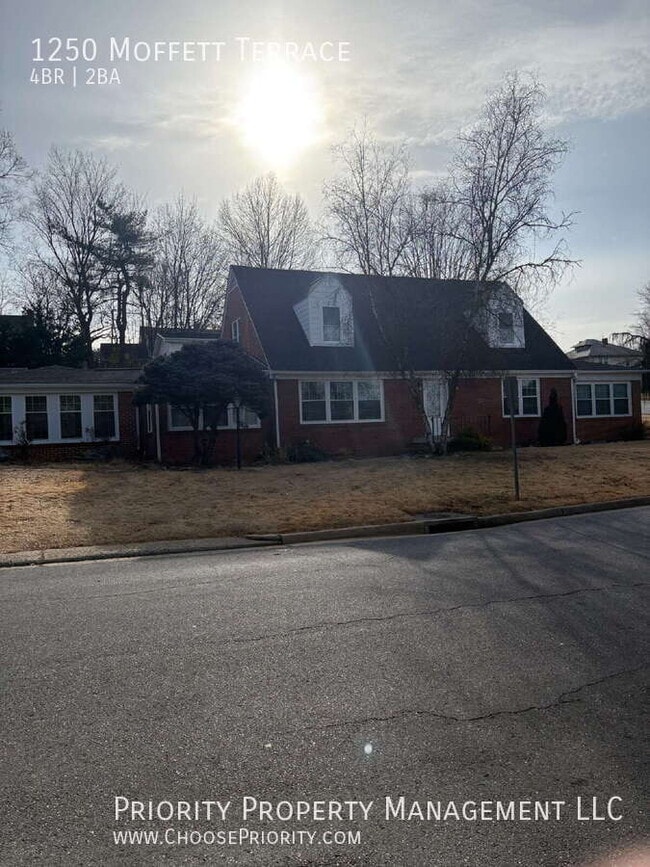 1250 Moffett Terrace in Harrisonburg, VA - Building Photo - Building Photo