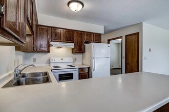 634 Saxonwood Rd in Altoona, WI - Building Photo - Building Photo