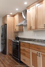 1825 W 15th Ave, Unit 1825 in Anchorage, AK - Foto de edificio - Building Photo