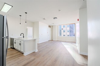 333 State Street in Bridgeport, CT - Building Photo - Building Photo