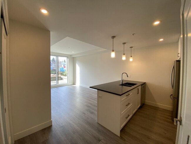 119 Haliburton St in Nanaimo, BC - Building Photo - Building Photo