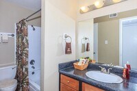 2139 Lake Hills Dr photo'