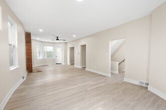313 Kambach St in Pittsburgh, PA - Building Photo - Building Photo