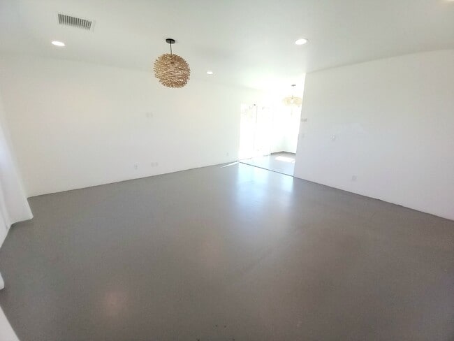 60769 La Mirada Trail in Joshua Tree, CA - Building Photo - Building Photo