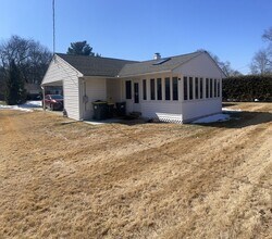 1707 Dalfield Dr in Wilmington, DE - Building Photo - Building Photo