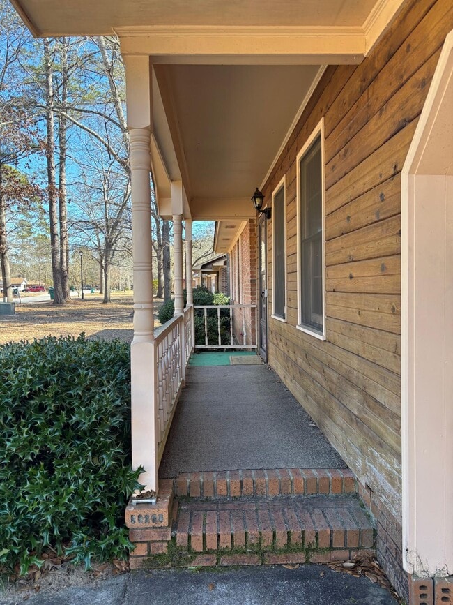 1460 Crowndale Dr in Sumter, SC - Building Photo - Building Photo