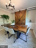 25754 Woodfield Rd in Damascus, MD - Building Photo