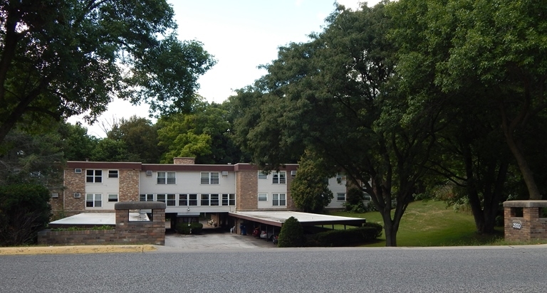 Tower Terrace in Rock Island, IL - Building Photo