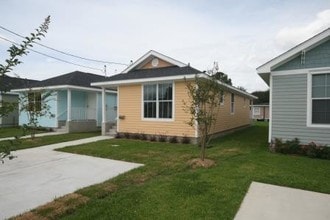 1712 Huey P Long Ave in Gretna, LA - Building Photo - Building Photo