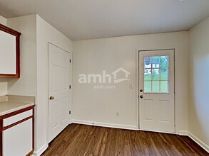 1202 Larzelere Ln in La Vergne, TN - Building Photo - Building Photo