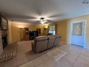 2108 Selma Dr in Wichita Falls, TX - Building Photo - Building Photo