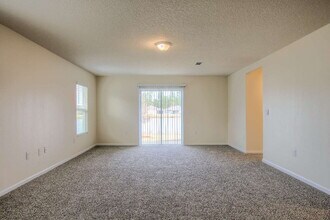 5716 Bluetick Ct in Jacksonville, FL - Building Photo - Building Photo