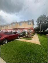 3310 Palomino Dr, Unit 624 in Hollywood, FL - Building Photo - Building Photo
