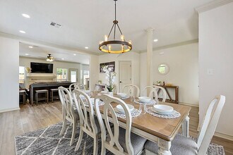 6206 Cromwell Ct in Bryan, TX - Building Photo - Building Photo