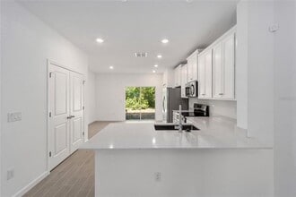 3409 SW 34th Terrace in Ocala, FL - Foto de edificio - Building Photo