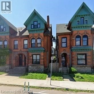 500 Main St E in Hamilton, ON - Building Photo