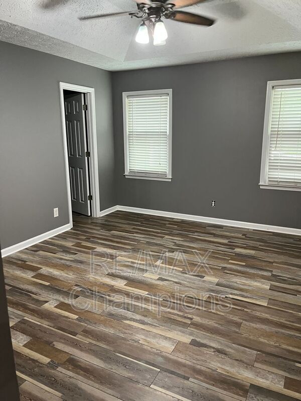7113 Chaucer Ln in Box Springs, GA - Building Photo - Building Photo