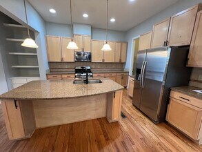 310 Research Dr in Athens, GA - Building Photo - Building Photo