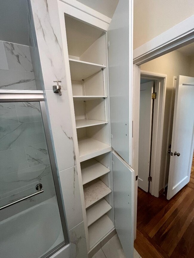 property at 860 Live Oak Ave