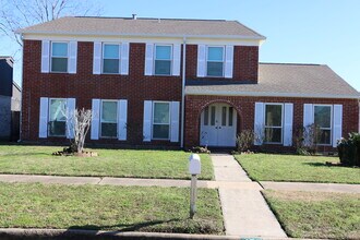 458 Woodrail Dr in Webster, TX - Building Photo - Building Photo