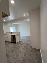 319 Mariposa Ave, Unit A in Sierra Madre, CA - Foto de edificio - Building Photo