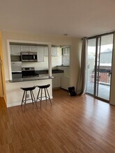 872 Massachusetts Ave, Unit 308 in Cambridge, MA - Building Photo - Building Photo
