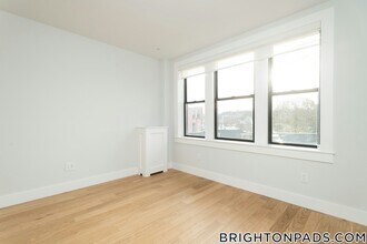 8 Elko St, Unit 7 in Boston, MA - Building Photo - Building Photo
