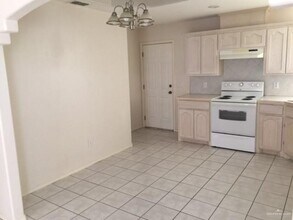 2303 Moonlight Ln in Edinburg, TX - Building Photo - Building Photo