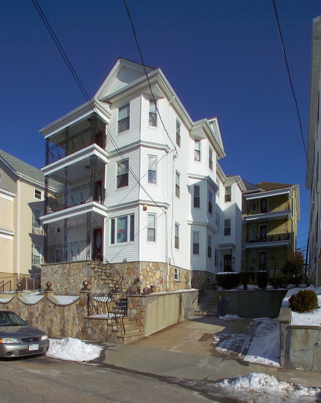 384-390 Ridge St in Fall River, MA - Building Photo - Building Photo