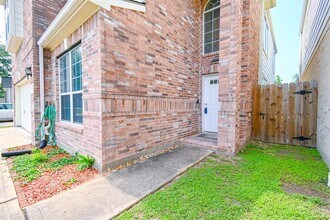 13330 Vineyard Falls Dr in Houston, TX - Building Photo - Building Photo