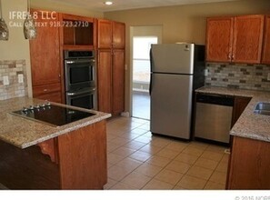 3802 S Allegheny Ave in Tulsa, OK - Building Photo - Building Photo