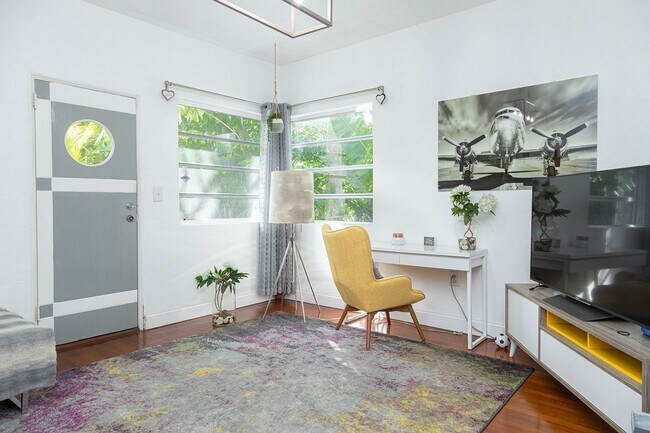property at 1211 Pennsylvania Ave
