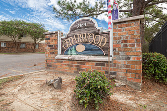 Cedarwood Apartment - All utilities included! in Baton Rouge, LA - Building Photo - Building Photo