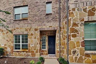 4417 Benton Ln in Carrollton, TX - Building Photo