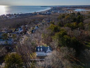 156 N Shore Rd in Hampton, NH - Building Photo - Building Photo