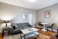 1728 Swann Street Northwest, Unit 1 in Washington, DC - Building Photo - Building Photo