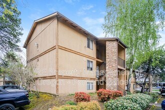 14140 NE Sandy Blvd in Portland, OR - Building Photo - Building Photo