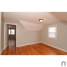 5755 Turney Rd in Garfield Heights, OH - Building Photo - Building Photo