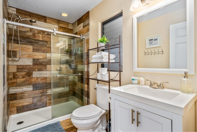 property at 73-4341-4341 Ohala Pl