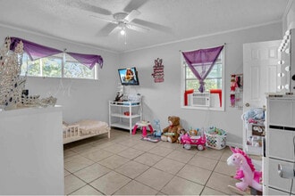 1315 Brown St in Laurel, MS - Building Photo - Building Photo