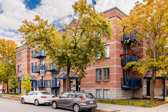 2364 De Villiers Rue in Montréal, QC - Building Photo - Building Photo