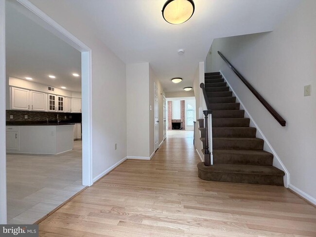 property at 7418 Crestberry Ln