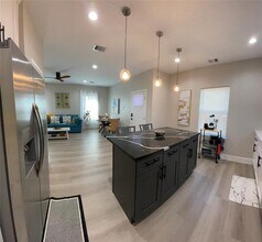 5010 Wilmington St-Unit -A in Houston, TX - Building Photo - Building Photo