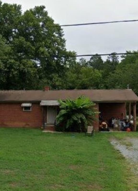 property at 255 Victoria St