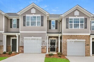 1132 Evelynnview Ln in Kernersville, NC - Building Photo