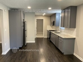 6335 Caroline Ct in Austell, GA - Building Photo - Building Photo