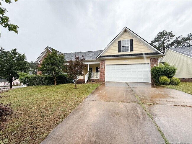 property at 728 Fairbluff Dr
