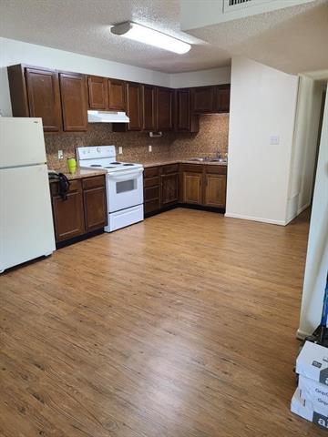 309 N Fairview St-Unit -1 in Keene, TX - Building Photo - Building Photo