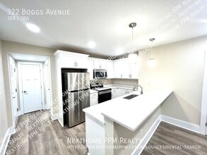 322 Boggs Ave in Pittsburgh, PA - Building Photo - Building Photo